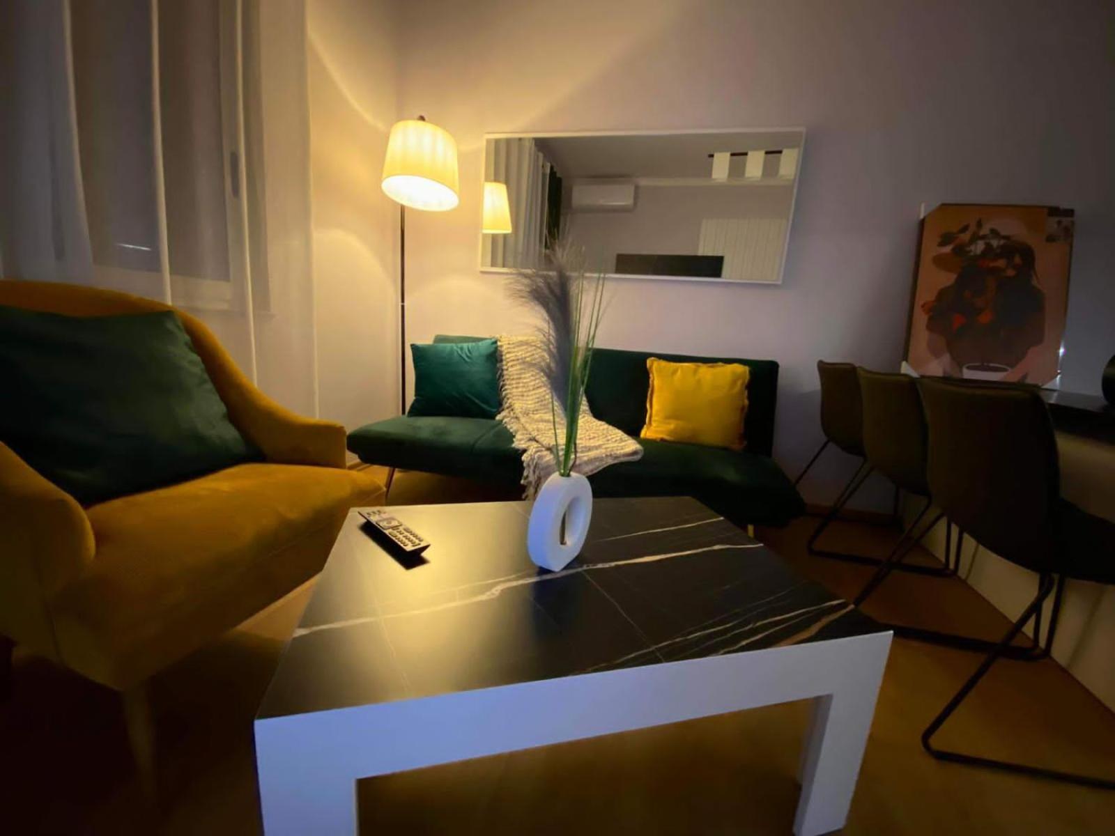 Apartment Signature 11