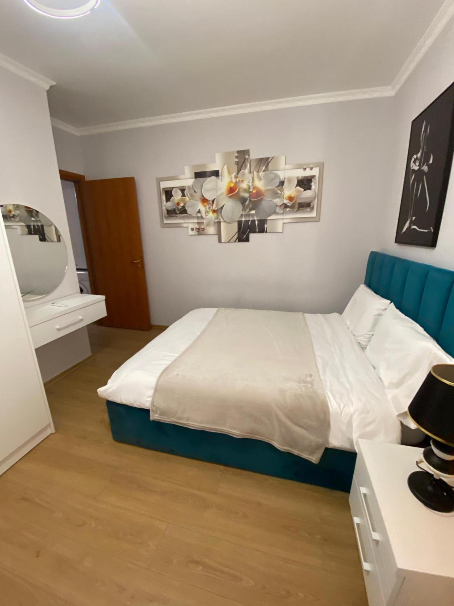 Signature 11 Apartment